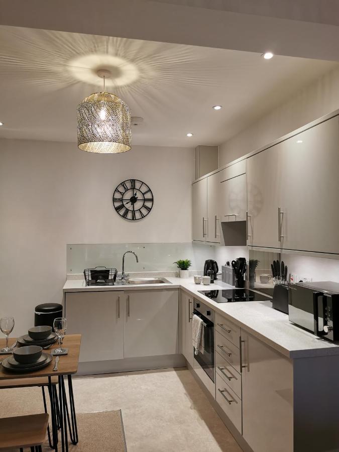 Axiom Apartment - Beautiful Stylish 2 Bed. Cheltenham Kültér fotó